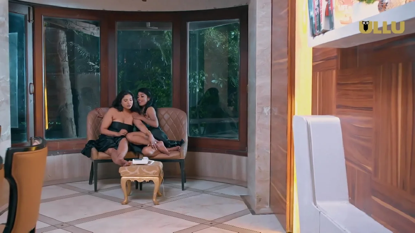 Kavita Bhabhi S04 P01 ULLU